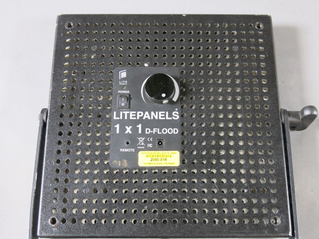 Litepanels 1x1 5500 flood - back